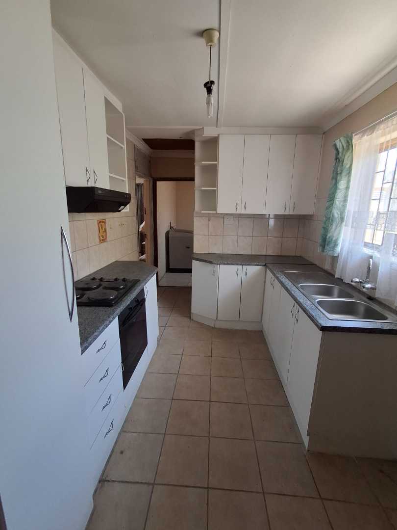 4 Bedroom Property for Sale in Balvenie Western Cape